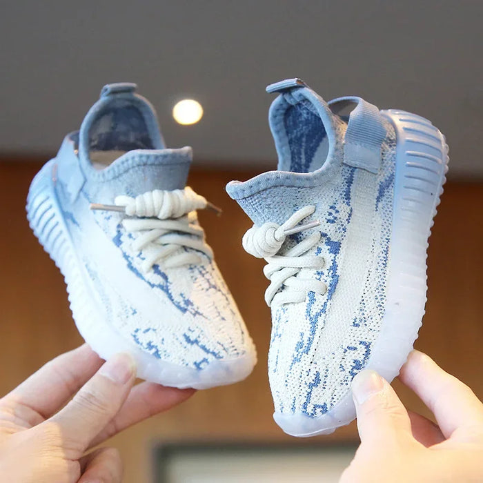 Children’s Yeezy Style Sneakers – Gradient Mesh Lace-Up, Soft Thick Sole Non-Slip Running Trainers
