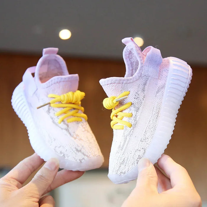 Children’s Yeezy Style Sneakers – Gradient Mesh Lace-Up, Soft Thick Sole Non-Slip Running Trainers
