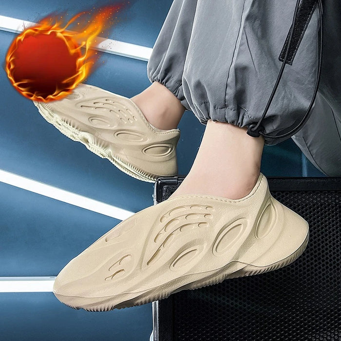 Yeezy-Inspired Men’s Foam Runners – Minimalist Design, Anti-Slip Soft Sole, Lightweight Fashion Sneakers