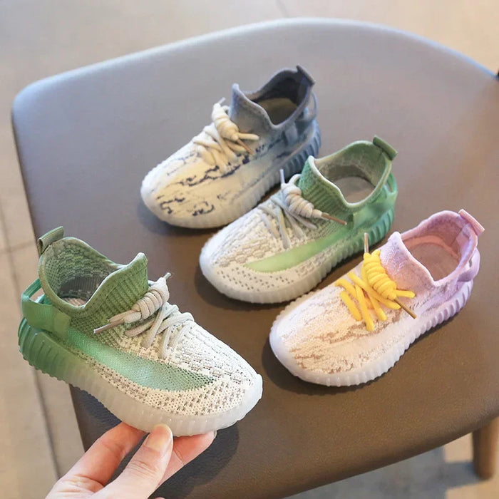 Children’s Yeezy Style Sneakers – Gradient Mesh Lace-Up, Soft Thick Sole Non-Slip Running Trainers
